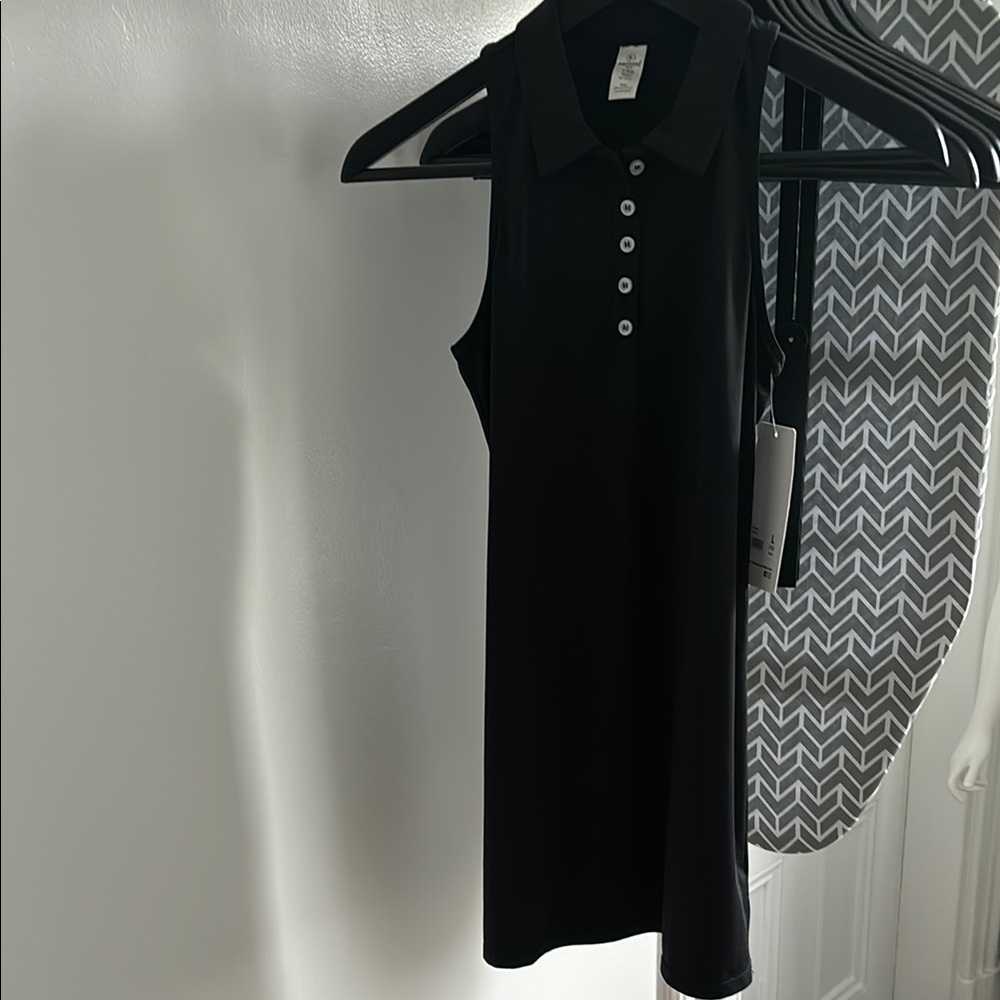 Elegant Black Sleeveless Dress